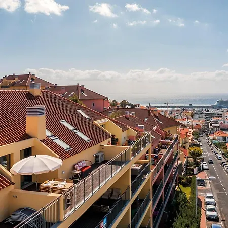 Apartment Comboio Ii By An Island Apart *