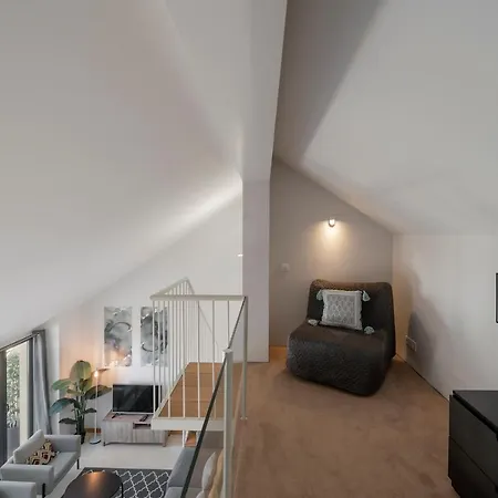 Comboio Ii By An Island Apart Apartment *